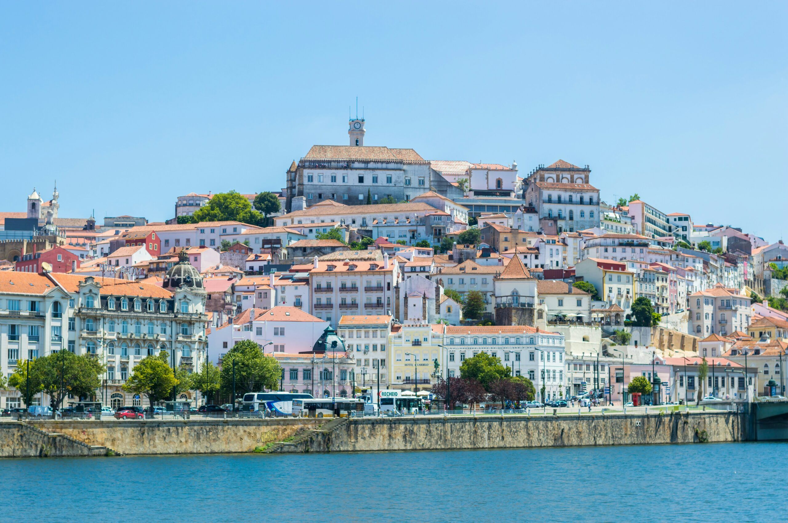 Portugal waterfront Currencies | Golden Visa | Expats
